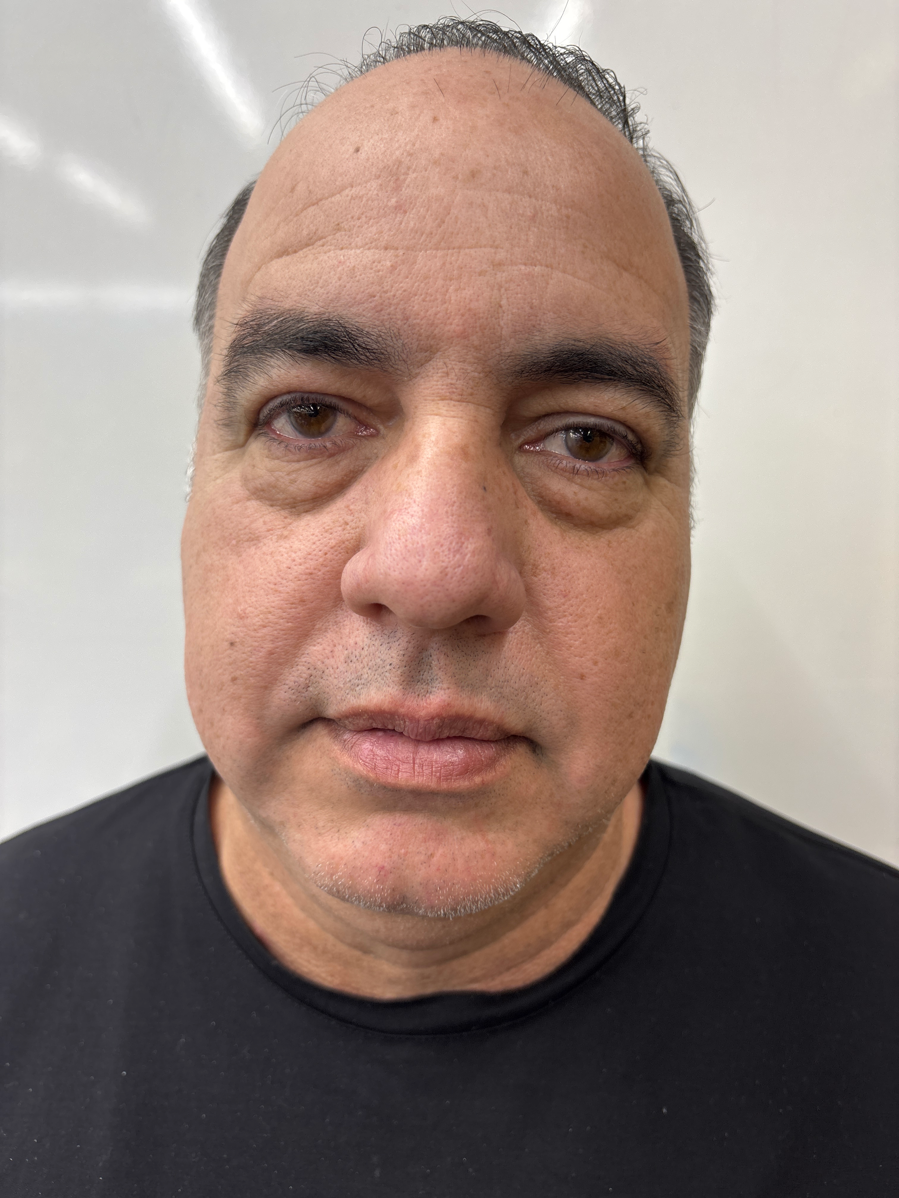 IVAN  DIAZ